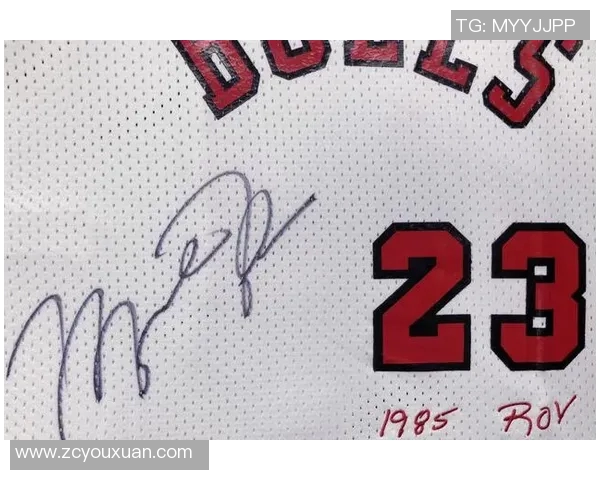 珍稀球星签名足球收藏价值分析与市场潜力探讨 珍稀球星签名足球收藏价值分析与市场潜力探讨